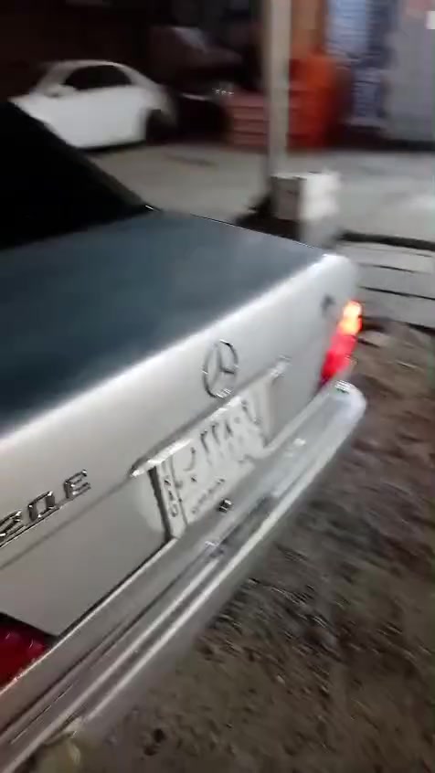 السلام عليكم بيبي دب موديل 95 لون سلفر كشنات جلد كهرباء محرك 2500 دففتي وار ياباني قبل شهر شاده تبريد كمبريسر عاطل صدر جديد امامي خلفي قاعه دبل اليسرا مصلحه تخم تابر جديد العنوان المشتل الامين الثانيه هاتف ***********
