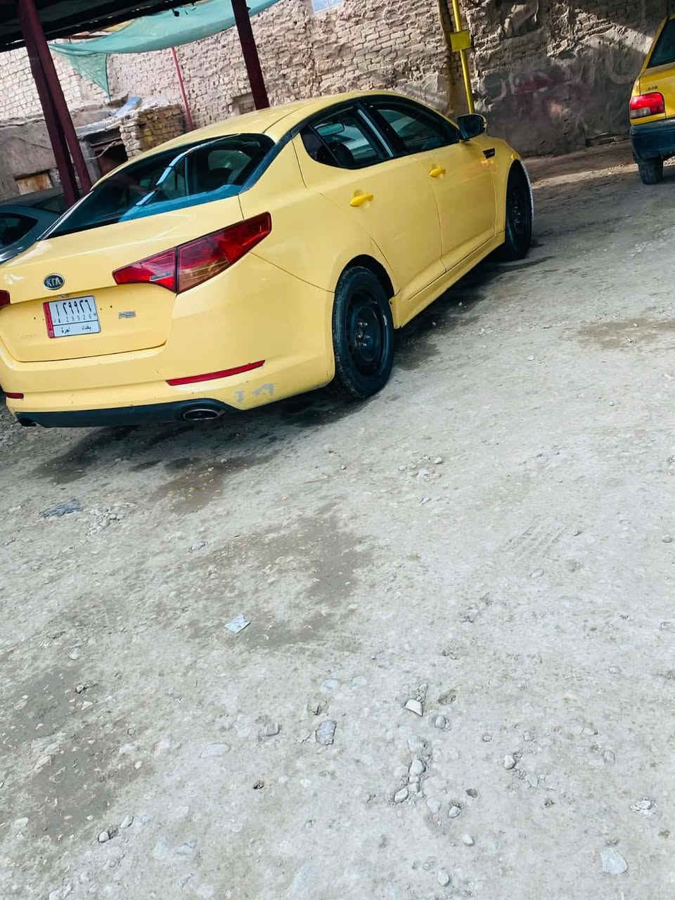 السلام عليكم
كيا اوبتمه لبيع وارد كوري غاز بانزين
موديل 2012
مكينه 2000
 رقم بغداد
تحويل ثاني يوم
سياره جاهزه  كبل الشارع
بيهه ضربه بل جاملغ الخلفي  يم قبق البانزين
مكينه كير حداديه تخم تأير كله جديد مكان سياره دوانيه
السعر 95 وبيه مجال بسيط شراي اتصال
***********.   ***********.   خاص ماجاوب
