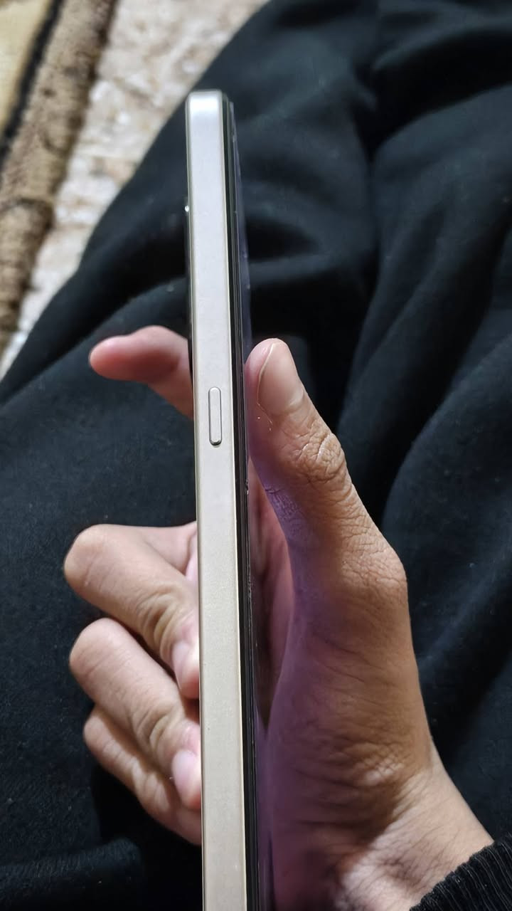 Honor X 7 d
ذاكرة 256 عشوائيه 8+8 
معالج كوالكم سناب دراغون 685
بطارية 6500 
كامراة 108ميجا بكسل 
سعرة200الف وبي مجال لل طيبين


**إذا كنت صاحب هذا الإعلان وتريد حذفه لأي سبب، رجاءا أرسل رسالة إلى الدعم الفني**