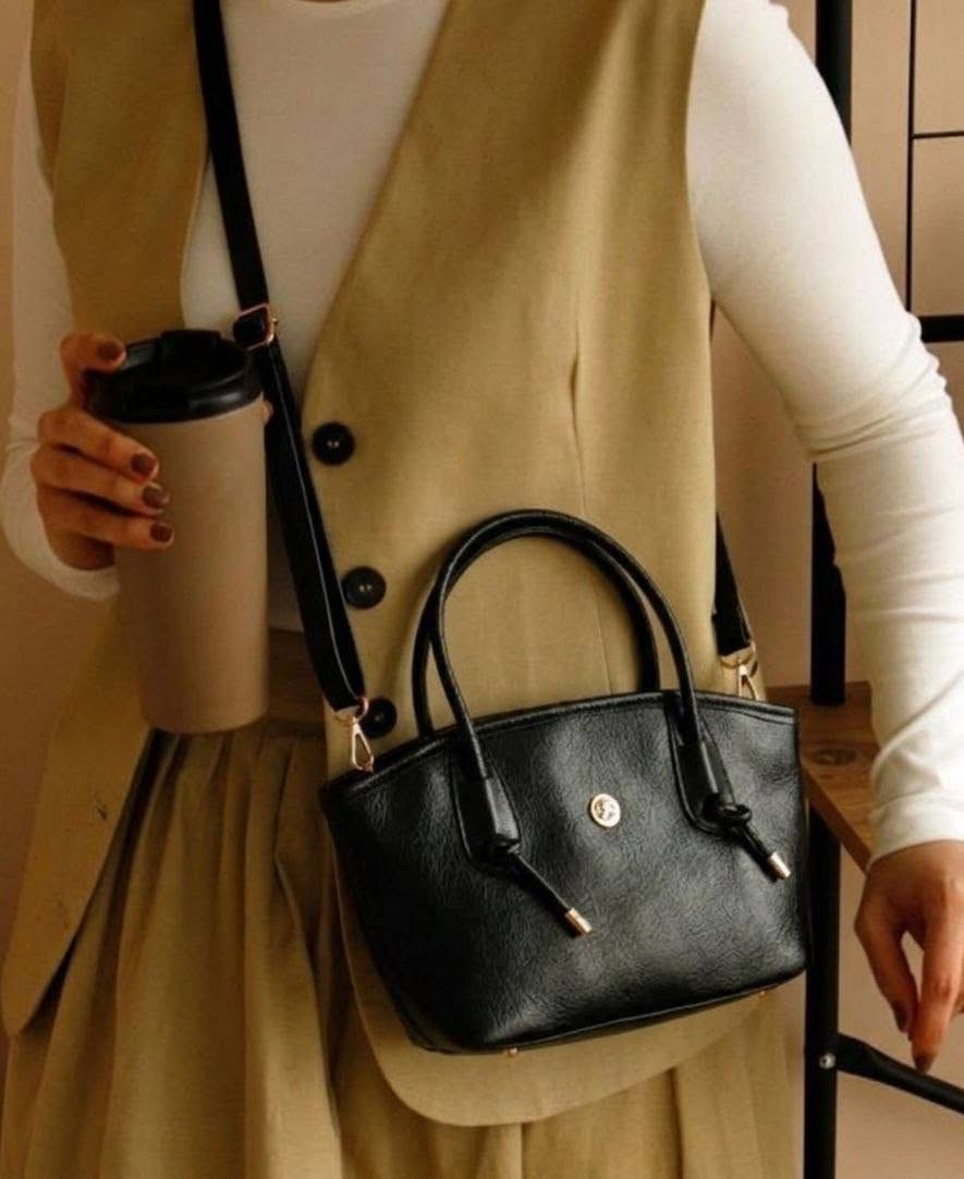 كوالتي 💯
العرض ↔️ 30
الاوتفاع ↕️ 17

https://t.me/lulubagsstyleرابط قناة
متوفر جمله


**إذا كنت صاحب هذا الإعلان وتريد حذفه لأي سبب، رجاءا أرسل رسالة إلى الدعم الفني**