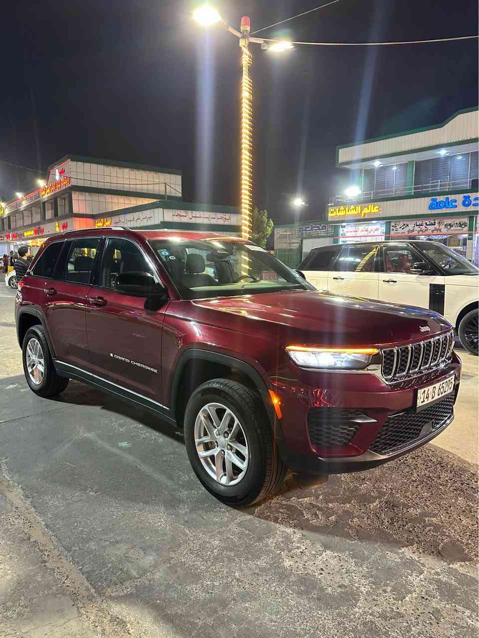 جيب لاريدو 2024 فول مواصفات ماشي 18 الف  رقم بصرة جديد حادث جاملق وربع الباب سايق بدون دواخل بدون ارباك كير ماوس فتحه بلاش السعر ٢٧٨ وبيه مجال تحويل مال شهداء المحرك ٣٦٠٠المكان البصرة القبله حيّ المهندسين للاستفسار على الرقم *********** البصرة, العراق
