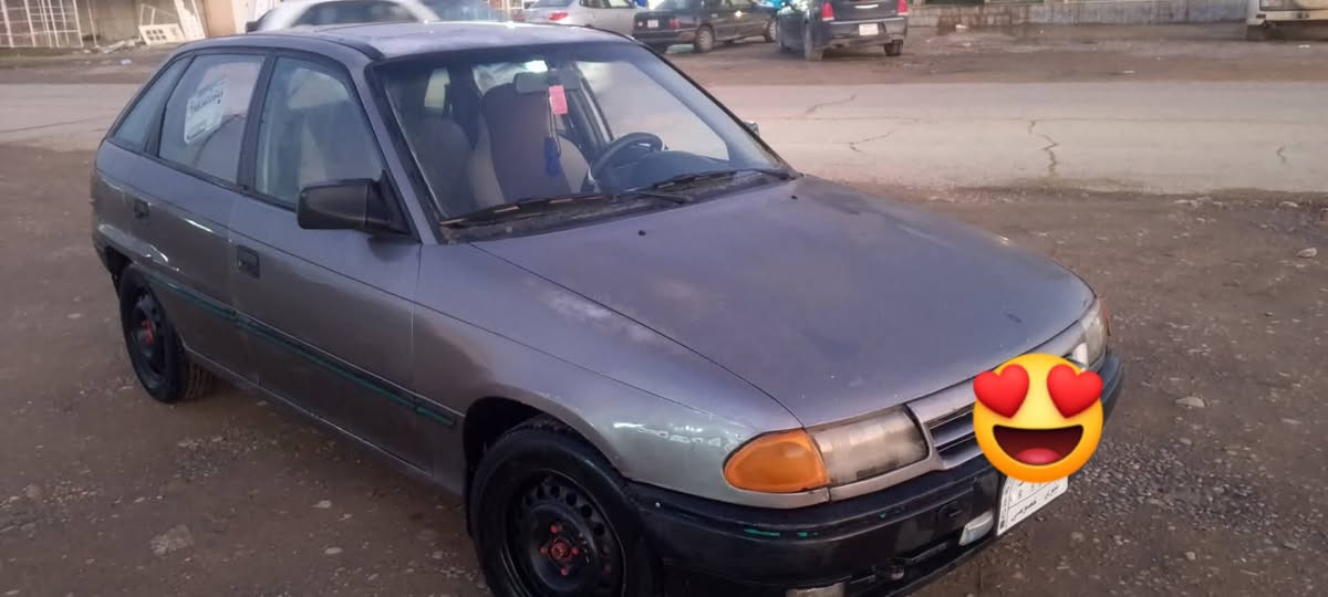 السلام عليكم
اوبل استره للبيع1993 
#السعر43 وبيها مجال 
محرك 16 دوش
سنويه لل2028
كابون بانزين
شرط بدون صبغ بدون ضرر
شرط التحويل
كهربائات كلها شغاله
محرك كير شرط
طخم تاير جديد
طخم صدر جديد
***********
