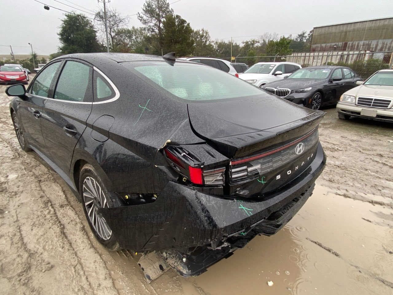 سوناتا هايبرد 2025فول لمتدد ماشيه 4الف سياره بالحره ابيعلك مطروح بعمان بدون تصليح ترهم كتاب شهداء وترهم حادث بسيط السعر165لاستفسار ***********
