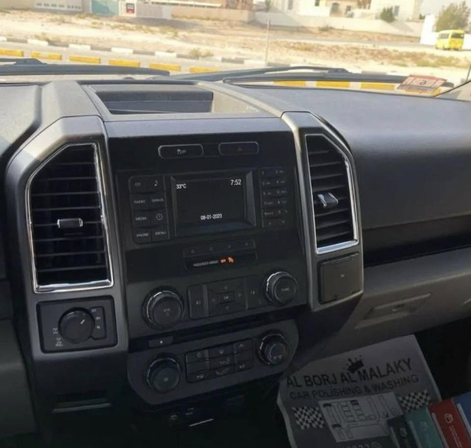 بيكم فورد F 150 موديل 2015 سياره من غير حوادث بس شخوط بسيطه المكينه ايرباك مسرفيس كامل دبل سته سلندر تيربو نضيف جدا السعر 16 مليون وقابل للتفاوض
الرقم ***********
