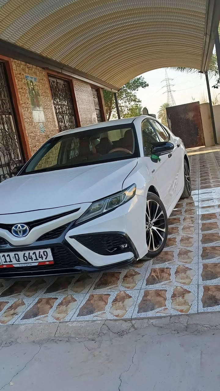 السلام عليكم تيوتا كامري هايبرد مديل 23 تكسي دبي تغير لون فقط مكفواله من كلشي رقم بغداد بسمي سياره تخم تاير جديد ويل كروم جدد ما صارلي شهر من بدلتهن  فول مواصفات نضام قياده تحكم ستيرن بصمه شاشه حساسات سياره كامله مكمله مال جناي السعر 145 وبيه مجال مكاني بابل شوملي رقمي *********** /***********
