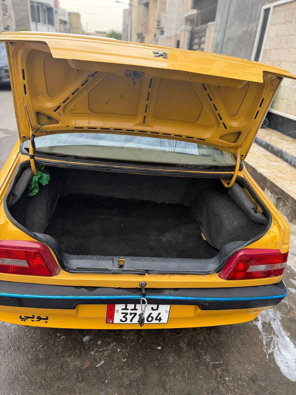 سلام عليكم للبيع بيجو مديل 2015 بيه صبغ جاملغ خلفي مكينة كير صدر تخم تاير خير من الله تبريد ثلج سياره حلوه جاهزة من جميع نواحي كهربائيات كله شغاله رقم بغداد دولي تحويل مباشر بسمي مصفره هيئه وغرامات سعر 35 وبيه مجال للطيبين مكان بغداد حي الجهاد شارع الشارقه رقمي ‏‪***********‬‏ / ‏‪***********‬‏
