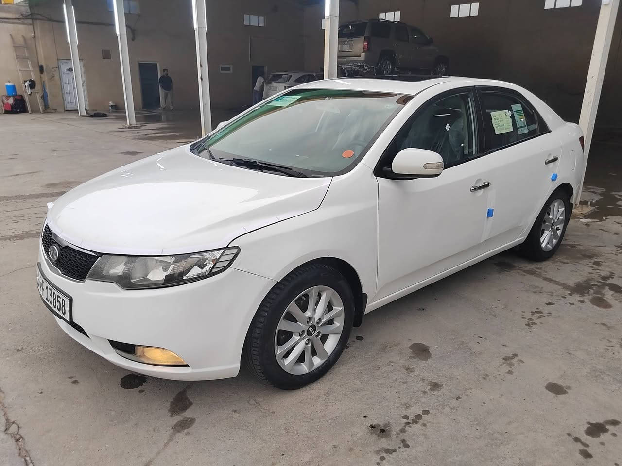 السلام كيا سيراتو موديل 2013 خليجي حره تحويل ثاني يوم مشروع وطني سنويه ل 29 رقم بصره راعيه يمي بل الناصريه بيه صبغ طرف باب سايق فقط والباقي كفاله فول مواصفات 1/1 شاشه كامره تحكم استيرن جيهتين حساس خلفي بلاجكتور يدات نيكل داخل وخارج بصمه تشغيل بصمه ابواب فتحه سقف اشاره بلمرايه مرايات شفط 5 ويل كب بلاد مكينه 1600 كير ومكينه وحداديه وتبريد تدفئه اربع تايرات جديدات دواخل جدد ترايه كلش حلو السعر 100 مكان السياره الناصريه التصال ***********
