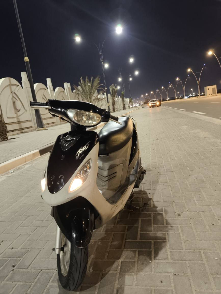 سلام عليكم دراجة ماكس قجمة ختم واحد دراجة صارلهة شهر من نازلة من الرمبة مكاني بصرة القبلة وبيهة مجال حك الجية  رقمي *********** البصرة, العراق
