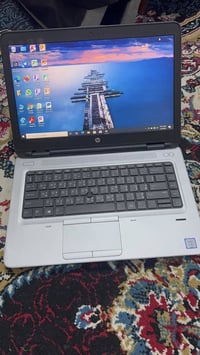 HP i5 الجيل السابع • رام 8 • هارد 256SSD