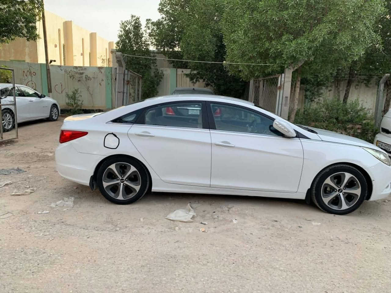للبيع سوناته موديل ٢٠١٣ سياره نظيفه وجاهزه من كل شي
كير ومحرك تمام
محرك ٢٤٠٠
تبريد عايز فريز 
مكفوله عدى اللي ما شر عليه
مكاني نجف  بلصور
للاتصال والاستفسار
 ***********
السعر ١٢٨ وبيهه مجال 
اخوان السياره جاهزه النجف, العراق

