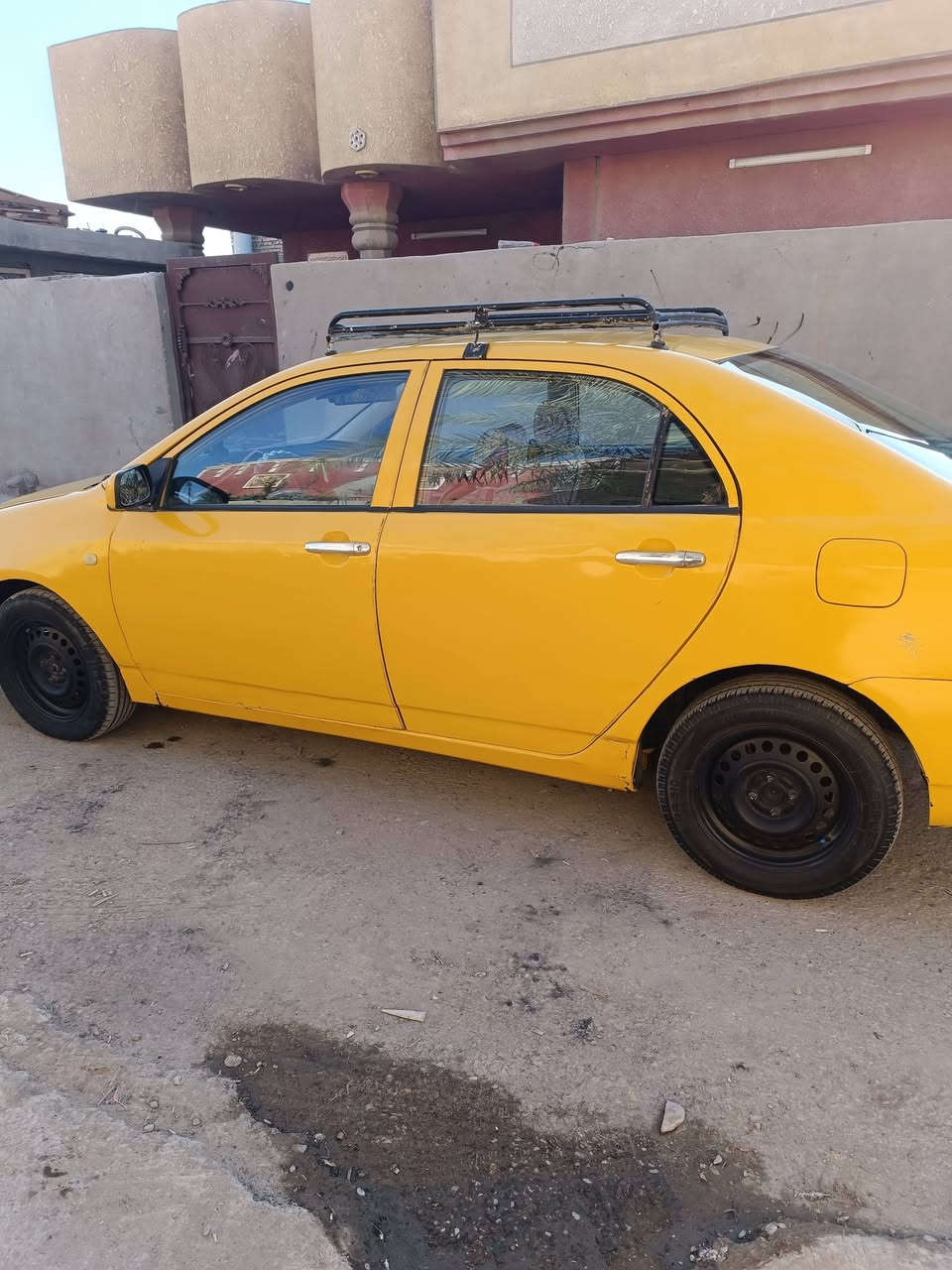 سلام عليكم بي وأي دي اف ثري موديل 11 بيهه طخه اباب السايق وطخه زغيره ب البنيد بدون دواخل صبغ عام أثر جراد السياره مكفوله كفالة عامه عدى إلي ذكرتهن رقم بغداد مصفره هيئة أو غرامت مكينه لانسر بلادي أو كير وتبريد مكفولات سياره جاهزة بوجهك للشارع مابيهه برغي نقص سعر 42 أو بيهه مجال قليل حك الجيه مكاني بغداد حي التأميم قرب بسمايه أو مدينة الصدر أي استفسار اتصل على رقم *********** ما متواجد على فيسبوك
