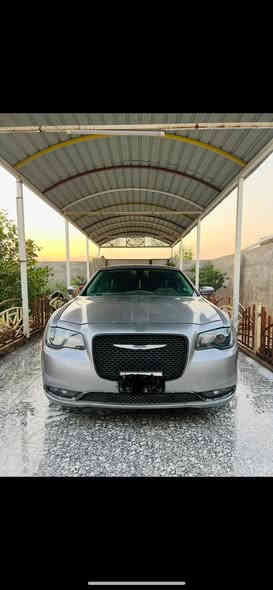 سلام عليكم 
السعر 165وبيه مجال انتصل وبخدمتك 
اوبامه 2015معلايه 2017رقم واسط بسمي ثاني يوم تحويل السياره جاهزه وخير من الله الف ما تصرف عليه كير ومكينه واكسل وحداده وتخم تاير منضومه زنون ماشيه 165كيلو حادثه بنيد ولايت وصور الحادث بل منشور بيه كلير من امريكه بصفحه السايق مكاني البصره قضاء القرنه ***********
