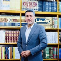 كتاب • أصل العرب • شارع المتنبي