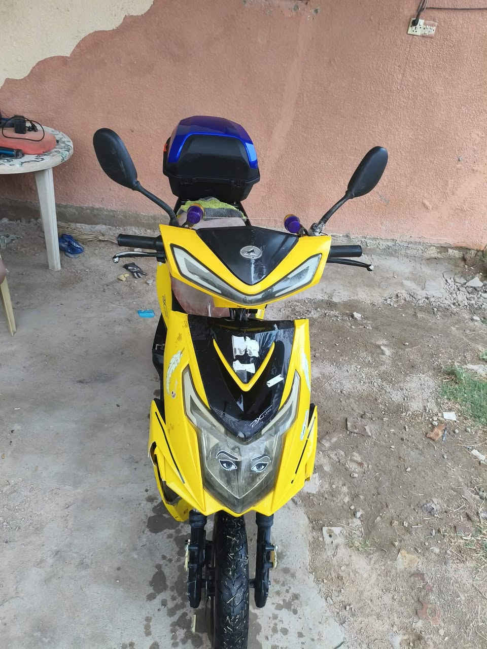 سلام عليكم دراجه سكنس البيع موديل 2021السعر 300وببه مجال العنوان قرب سيطرة الاثار  رقع***********
