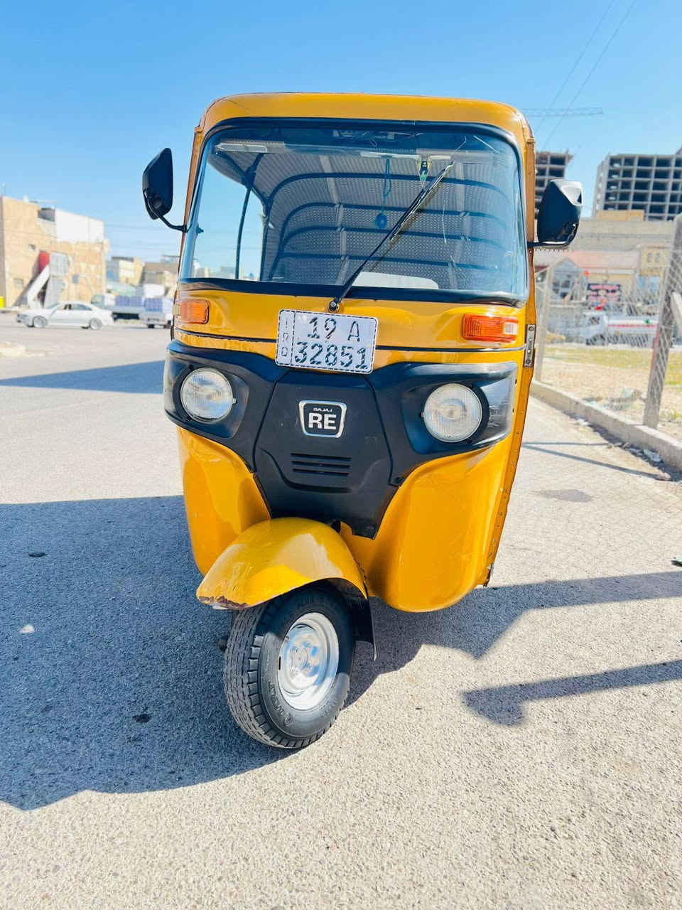 سلام عليكم تكتك للبيع موديل 2020 رقم وسنويه ثاني يوم احولك تكتك نضيفه كبل للشارع مامتواجد على الفيس رقم الهاتف *********** واتساب فقط
