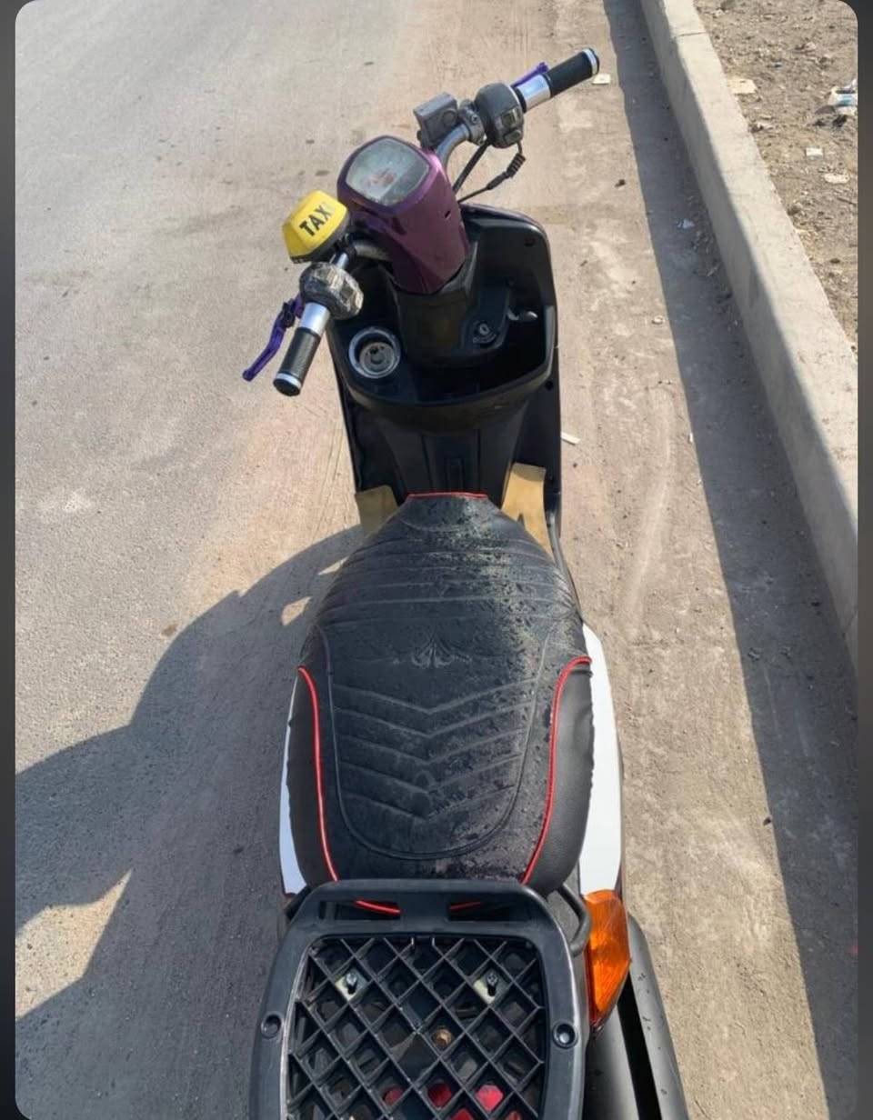 سلام عليكم دراجه بوليس لبيع المكان بغداد محموديه السعر ٤٠٠الاتصال علاه الرقم متواجد***********او مراوس حسب القناعه
