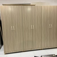 خزانة ٣قطع • قليلة الاستعمال • السليمانية