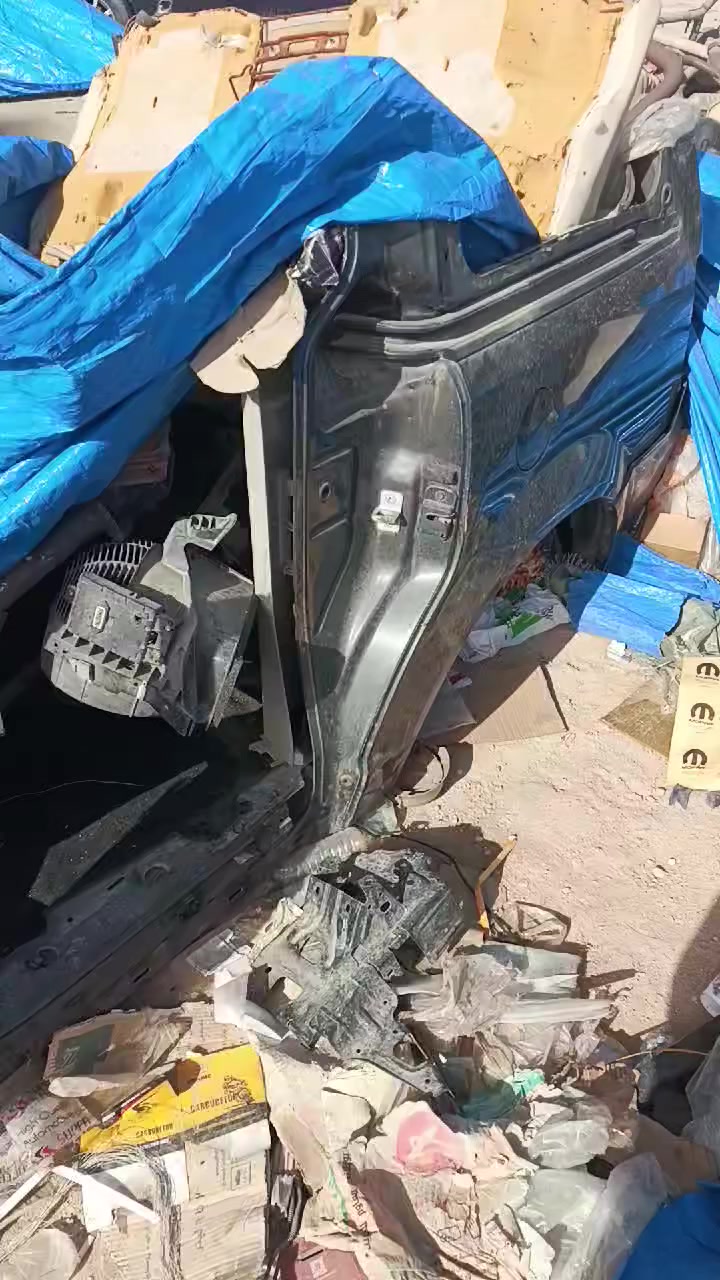 تحياتي للجمع الي يحب يسوي ادامه لسيارته يتفضل خاص
مو شرط تعطل سيارتك حتة تسوي صيانة ؟
كربلاء حي الحر قرب متجع اسكيمو 
***********
***********
سيارتك تعاني من قلة سحب ؟
سيارتك تعاني من الدفانز  ؟
سيارتك تعاني من صرف وقود زايدة.؟
——————————————————-
عمل ادامة كاملة لجميع انواع السيارات
1-تنظيف غرف الاحتراق 
2-تنظيف وجه البستم
3-تنظيف ولف التبخير
4-تنظيف الدكشن من الداخل
5-تنظيف الجويتر    
6-تنظيف حجر البيئة
7-تنظيف حساسات 
8-فحص و تنظيف النوزلات
9-فحص منظومة البانزين 
10-كشف و تصفير الاعطال بالجهاز
11-تنظيف حجرة المحرك من الخارج
12-فحص المجاول بلجهاز
13-فحص البلكات بلجهاز
14-فحص الصدر 
ملاحظه ... فيتر حداد كهربائي  وقطع غيار متوفره تجاري وتفصيخ
—-———————
دوج .....كرفان ....كلسلر تاون كانتري ...جيب ...C200
....C300
