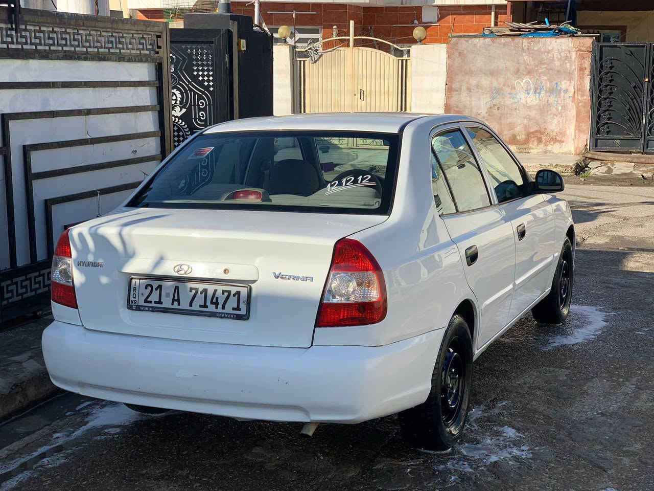 سلامً عليكم فيرنا موديل 2010
بي صبغ ربع بونيد كير محرك شرط 
سيار جاهز مابي مصرف سعره 75
اخوان لا تراسلني مكلفه بل نشر 
خابر صاحب سيار عنوان كركوك 
*********** كركوك, العراق
