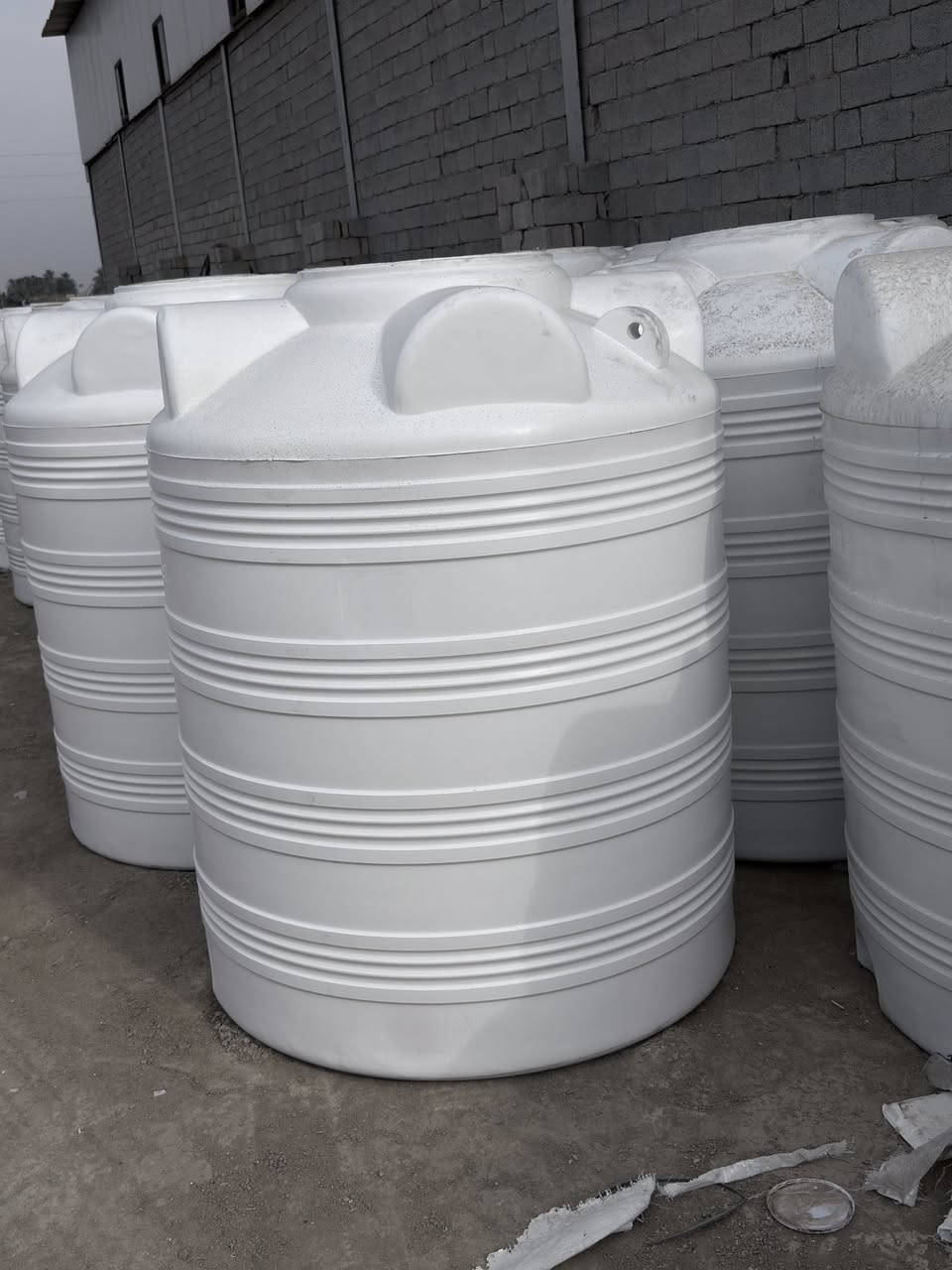 معمل العالمية للخزانات البلاستيكية 
 متوفر  جميع احجام الخزانات العامودية  والافقيه متعددة الطبقات مضاد للبولينوفين والطحالب ومضاد للأشعة فوق البنفسجية مع ضمان  استبدال مناسب لتخزين المياه وجميع أنواع الأحماض والزيوت والوقود باستثناء البنزين، 

ملاحظة * البيع فقط جمله 
التسليم الفوري 
ونقل سريع لجميع المحافظات 
للاستفسار او الطلب 
واتساب اوالاتصال على الرقم *********** -*********** ‬
الموقع : ذي قار - الشطرة - الشارع العام -]
