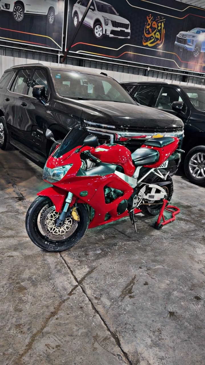 بطحه هونداى
929
محركه اربعه سلندر
فقط تغير لون شغل درجه اولى 
بيه أوراق استنساخ
السعر ٢٠وبيه مجال
عنوانه النجف*********** النجف, العراق
