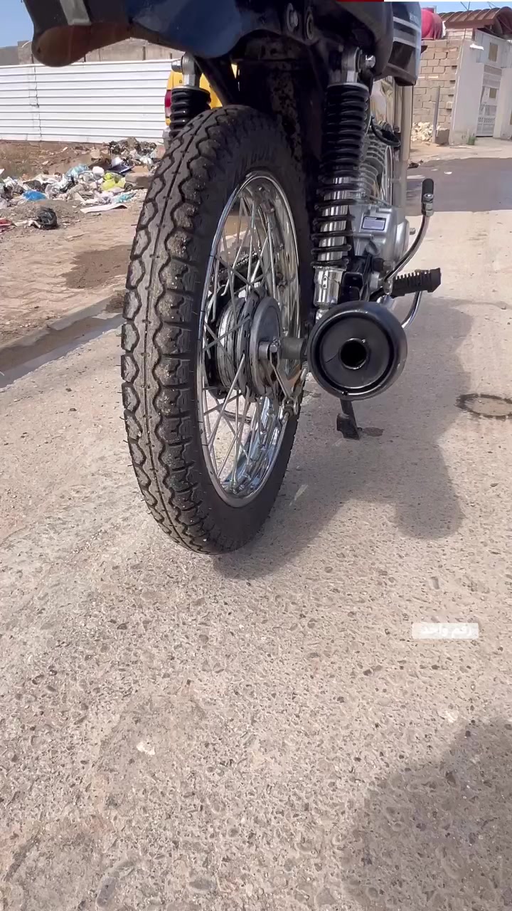 سلام عليكم     سعره 550قفل ربع ميطيح من 550.  بيع سريع متوازي عله فلوس
شاصيه17ارشه اوراق سكنر 
وتعميره25نضافه فول 

مكاني دوانيه حي الجامعه 
 خاص مفتوح مو شراي لاتعبني 

***********
