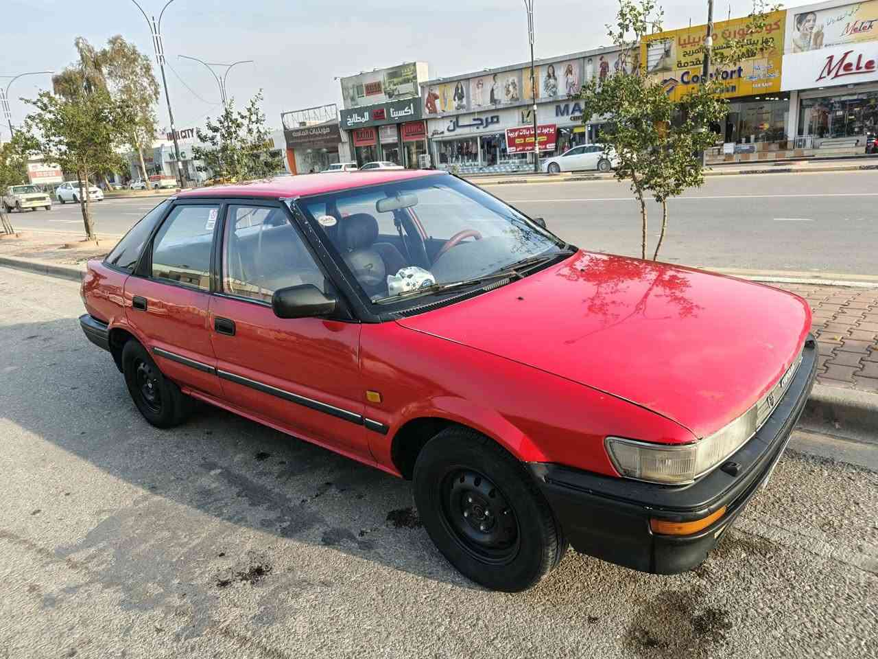 كورلا موديل 1990 سنويه هزه جديد صاقطه رقم اربيل دولي بدون ضربه بي بس صبغ شي قليل سعر 50 بي مجال بسيط***********
