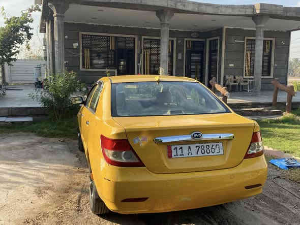 سلام وعليكم من رخصت الادمن للبيع بي وأي دي أف 3 بغداد رقم إنكليزي  سياره جاهزه ع آخر حبايه محرك كير كهربائيات تخم تاير دواخل جلد موديل 2011 كفاله من ضربه فقط قبل جنطه بدون دواخل العنوان بغداد اليوسفيه الرضوانيه للاستفسار اتصال برقم *********** 
السعر ٤٩ بيهه مجال بسيط
