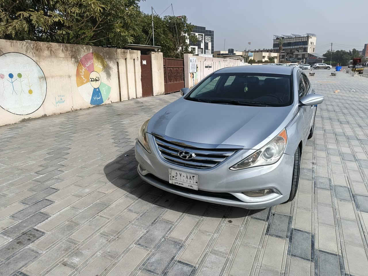 سوناتا ٢٠١٣ وارد امريكي ضربتها خلفية السعر ٩٦ تحكمات ستيرنك وتدفئة وتبريد جديد وتدفئة كشنات اي بي اس وتركشن بطاريةاميرون بعدة بضمان واطارات تخم جديد 
***********
