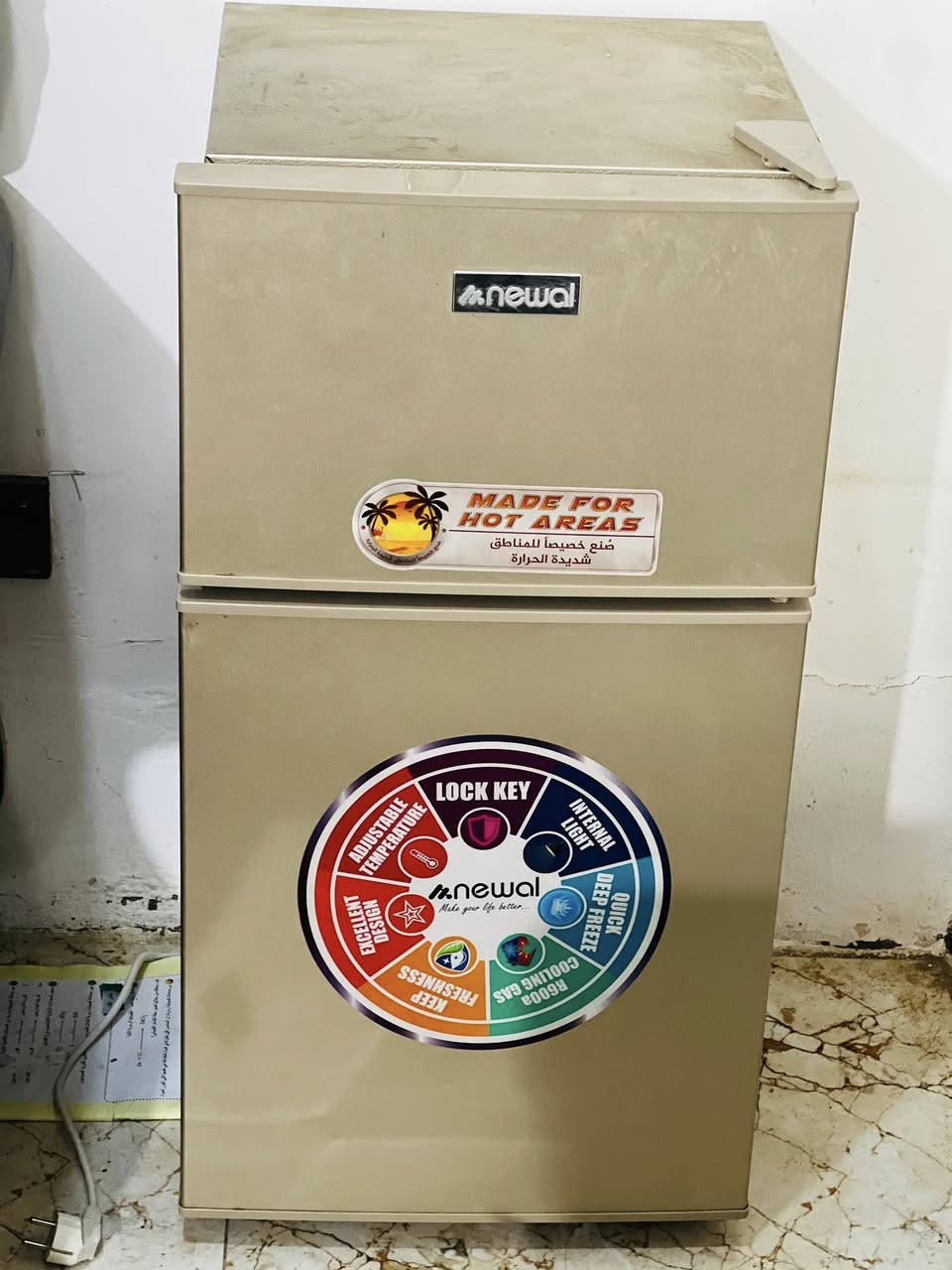 للبيع ثلاجة newal
حالة ممتازة جداً — استخدام شهر بس!

✅ تشتغل 100% بدون أي مشكلة
✅ تبريد قوي + فريزر يجمّد بسرعة
✅ نظيفة جداً مثل الجديدة
✅ اقتصادية بالكهرباء
✅ مناسبة للبيت أو غرفة أو مكتب

💡 سبب البيع: ما محتاجها
📞 للتواصل: ***********

