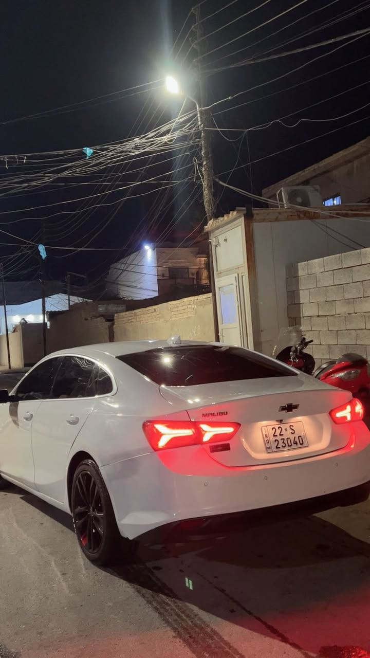 للبيع ماليبو 2023 
L2 مواصفات برمير 
وارد امريكي 🇺🇸
السياره فول مواصفات 1/1
شاشه كبيره تدعم الكار بلي 
ويل 19 ختم الشوفر 
لايتات زنون 
حساسات اماميه 
حساسات خلفيه 
مانع انزلاق 
ثلاث انظمه قياده 
تحديد مسار 
قياده ذاتيه 
تثبيت السرعه 
اشاير بل مري 
حادث السياره فقط 
بابين بدون دواخل شرط الفحص والسونار 
السياره ماشيه 60 كيلو حقيقي 
السعر 150 وبيها مجال للشراي 
***********
رقم اربيل شرط التحويل 
باسمي السياره
