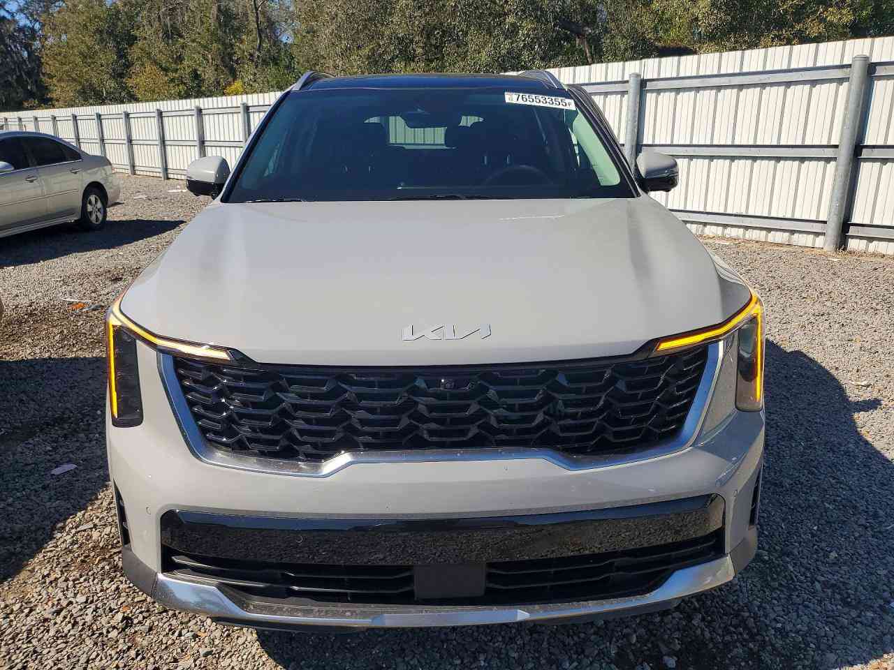 #أعـــلان_مــــــــــزاد #مكتب_بوابة_دبي
سعر نقل مخفض الى جميع الموانئ
ـ نوع السيارة : 2024 KIA SORENTO SX
ـ تاريخ المزايدة : 20/3/2026 الساعة 5:00 مساء 
ـ السعر : حسب تاريخ المزايدة المذكور أعلاه: 5300$ دولار 
ـ الضرر والمواصفات : حسب الصور المرفقة
-جميع السيارات الهايبرد الكهرباء معفي
من الكمرك الضريبة والرقم مجاناً
ملاحـــظــة .. السيارات المعروضة داخل الصفحة هي مجرد نماذج بسيطة للمزاد
وللمزيد من المعلومات الحضور الساعة الرابعة عصرا الى مقر الشركة الكائن في:
شارع الحزام الاخضر المدينة المايئة- مقابيل حي العدالة #النجف_الاشرف
المكتب ***********
زيد الطفيلي***********
عبد الله الزاملي***********
للانضمام لكروب الواتساب اضغط ع رابط
https://chat.whatsapp.com/HEg5DTFOYCnFPwSoSvOuuq
