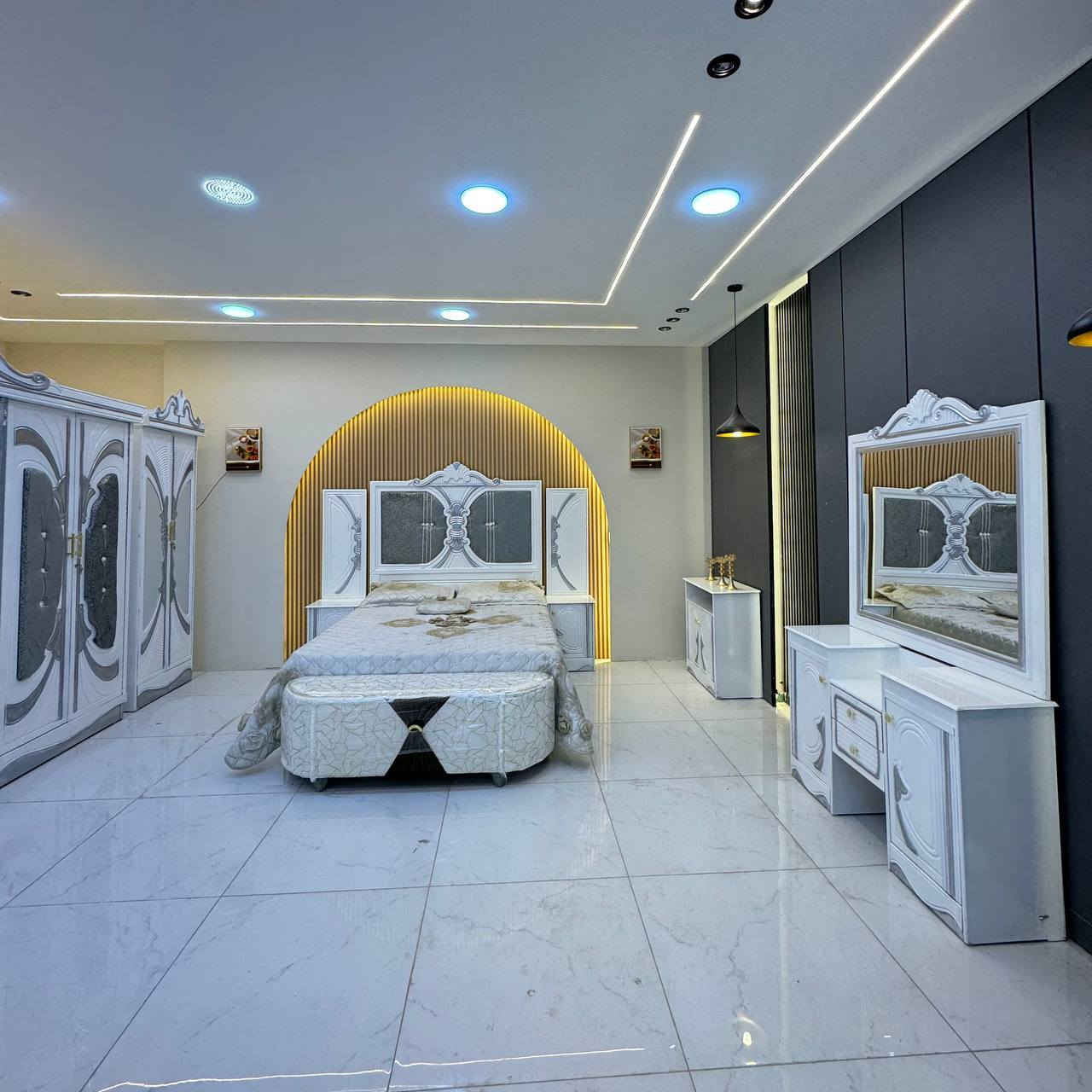 غرفة اخشاب  بسعر خاص 🔴

تخفيض جاهز للحجز 🔥

🔅تفاصيل الغرفة ....
صاج خارج ٤ملم ام دي اف 🔺
وداخل صاج ٣ملم 
صبغ مرمري درجة اولى 

عدد القطع  ٧ قطع 😍
🔺1 //جرباية  قياس  ١٦٠ × ٢٠٠ 
🔺//ميز جانبي ايسر قياس ٥٠
🔺2// وميز  جانبي  قياس ٥٠
🔺3// زاوية ارتفاع مترين عرض ٨٠
🔺4// وميز بلازمه  
🔺5//وميز مراية ارتفاع مترين عرض ١٢٠
🔺6// وكنتور ٦ باب  ارتفاع مترين و١٥ طول ٣ متر و١٥
القطعه الثامنه حسب طلب الزبون 
الشازلون العادي 50 الف 
الشازلون المخزن 75 الف 

الاستفسار اكثر خاص


**إذا كنت صاحب هذا الإعلان وتريد حذفه لأي سبب، رجاءا أرسل رسالة إلى الدعم الفني**