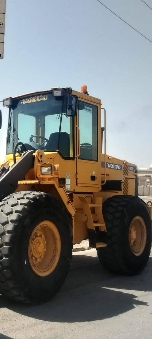 شفل فالفو L70D 
مودیل 2001
رقم و سنویی جدید باسمی 
مکان اربیل 
رقم موبایل
***********
***********
