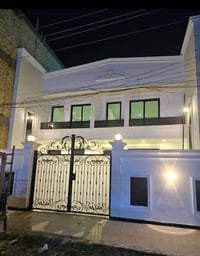 الغزالية شارع المشجر • ٢٠٠م • ٤غرف