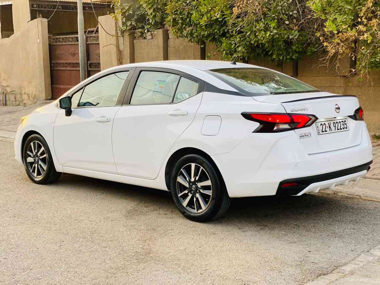 نيسان صني 2021 مكسيكي
وارد خليجي صفر شركة أربيل
مواصفات داخل أصفر
ليد أمامي+بلاجكتور
شاشة و كاميرا+ويل كروم
سيارة بدون صبغ فقط بي 
شبر كارت وشبر تعديل PDR
البقية مكفولة من صبغ والفتح  والتبديل
سيارة ماشي 99 الف KM
كيروالمحرك مامفتوح بدون أي عيب بشرط
سيارة بدون مصاريف
تخم صدر جديد تخم تاير لوك تبريد❄️
سنوية جديد 2026شهر9
رقم جديد
سيارة شرط تحويل 
والسعر128$ورقة بي مجال بسيط
مكاني جمجمال شراي خابر وتدلل*********** شمشمل, السليمانية
