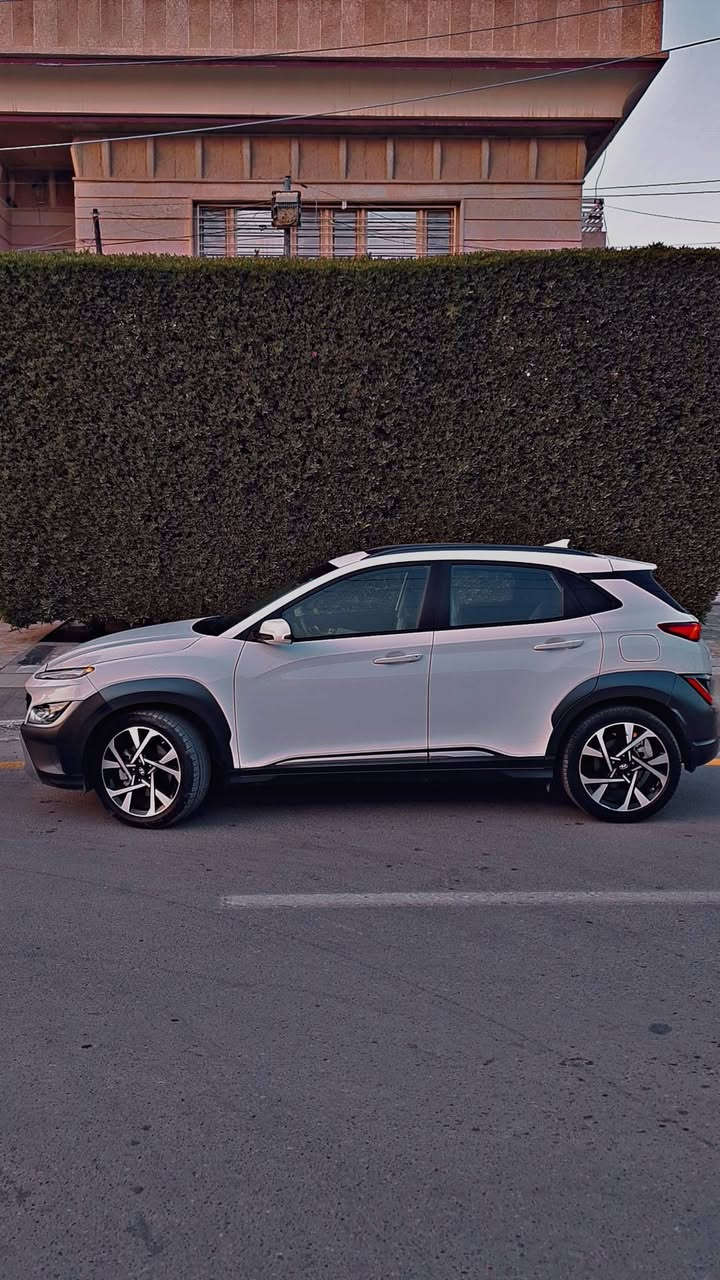 HYUNDAI KONA 2023 LIMETED
كونا ٢٠٢٣ لمتد فوول مواصفات 1/1 وارد امريكي حادث بنيد وجاملغ الصدر وجاملغ خلفي فقط وتصليح درجة اولى احسن تصليح بالعراق ..
KM8K53A31PU959927 رقم الشاصي
ماشية ( 5  الف) يعني زيرو
محرك 1600 تيربو🚀🚀
السيارة مكفولة علة وضع الشركة من كير ومكينة وكهربائيات والشاصي ....
مرقمة بغداد بأسمي تحويل نفس اليوم

المواصفات
لايتات 3 عدسات/داخل ابيض / 3 وضعيات قيادة/ فتحة / بصمة تشغيل وتشغيل عن بعد/كشن كهرباء/هاندبريك بصمة/ كشنات تدفئة/الكيجات شاشة / شاشة كبيرة/تبريد شاشة /سستم صوتharman Kardon/مانع انزلاق/اشاير امامية وخلفية لدات/ويل حجم 18/تحديد مساء/اشاير بالمرية /نقطة عمياء/انارة داخلية لدات ابواب /انارة ترحيب عند الاقتراب/

السيارة جاهزة مابيها نقص ابدد ومابيها مصرف ...

السعر 150 ورقة وبيها مجال 
العنوان بغداد الحرية دور نواب الضباط
الاتصال ***********
