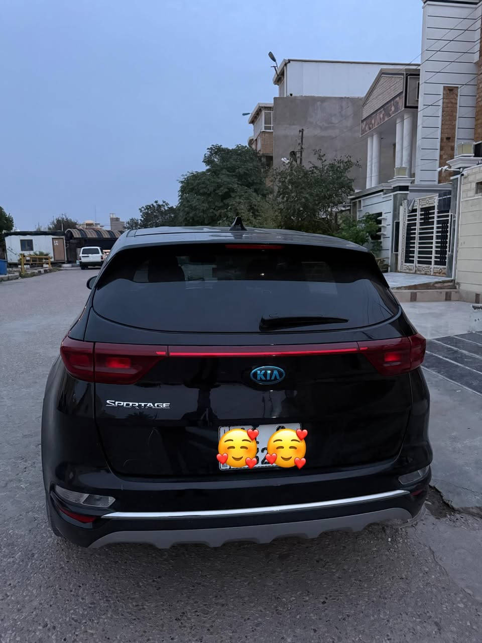 السلام عليكم كيه سبورتج 2022كفاله عامه وارد أمريكي 4سلندر رقم بغداد لون اسود نضافه فول مكفوله ‭٠٧٧٦ ٦٥٩ ٤٤٤٥‬
