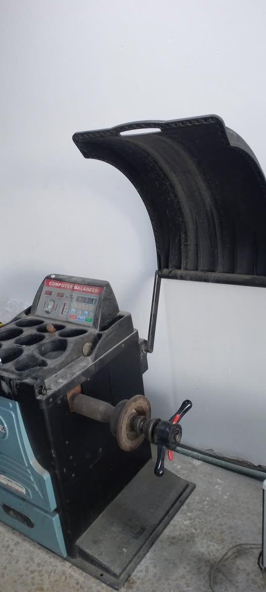 عندي بلص جديد مكان كربلاء ***********
