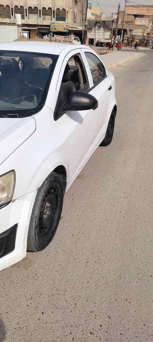 سلام عليكم سيارة شوفر سونك موديل ٢٠١٢ خليجي السعر ٥٥ المكان بغداد الحرية ‏‪0772 913 6418
