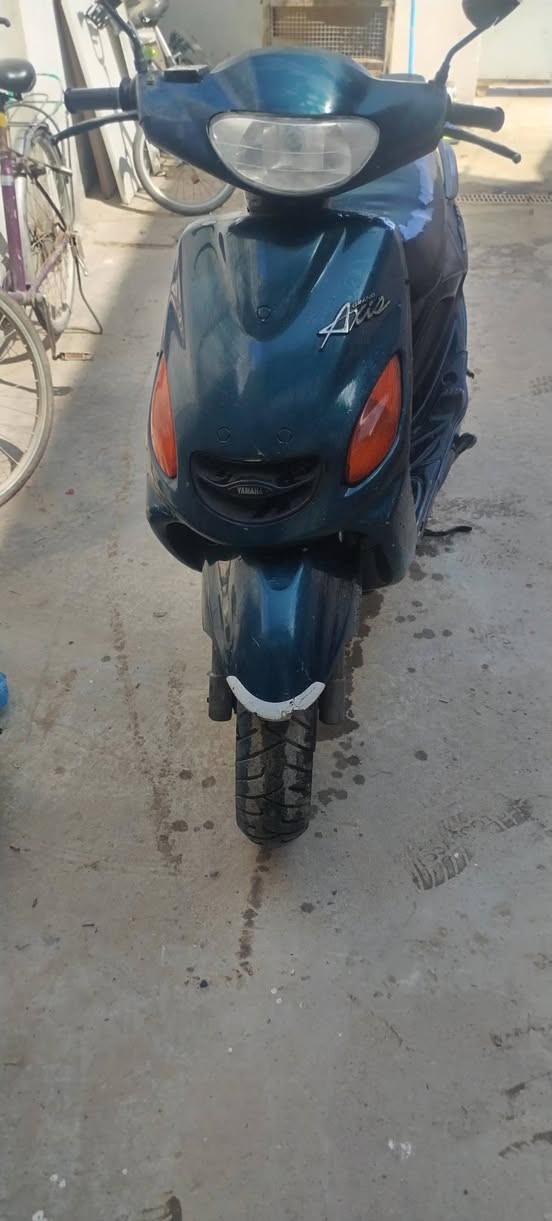 متاح دراجه لكزز فحل للبيع السعر ٢٥٠ وبيها مجال الخاص مفتوح او الاتصال *********** كلها شغاله اي نقص مابيها حله حي الامام
