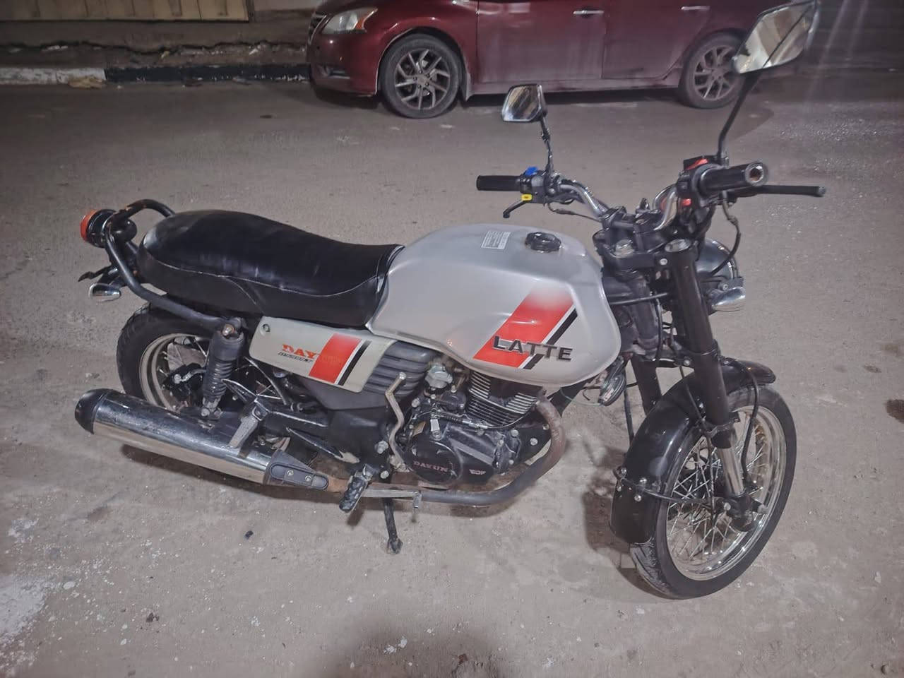 دايون لايتي 20 محرك 200 اوراق اصولي 
مكاني كربلاء سعر 1500 دراجه كامله 
*********** كربلاء, العراق
