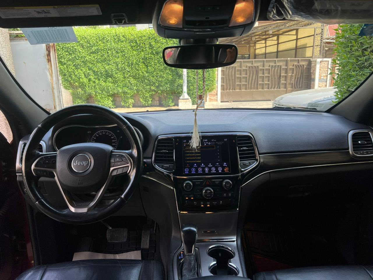 جيب شيروكي موديل 2019 وارد أمريكي كلين تايتل الممشى 96000 كم السيارة نظيفة وجاهزة للاستخدام رقم وسنوية هزة كلها جديد كير والمحرك كفالة عامة فئة Limited

المواصفات
محرك 6 سلندر
دفع رباعي
كشنات جلد
كشنات كهرباء
تدفئة كشنات
ستيرن متعدد الوظائف
شاشة كبيرة
كاميرا خلفية
حساسات أمامية وخلفية
رادار
نظام تحديد مسار
نظام نقاط عمياء
تشغيل بصمة
تشغيل عن بعد
مراي كهرباء مع تسخين
تحكم سرعة
المكان بغداد

سعر :248 وبي مجال 

رقم الاتصال
***********
