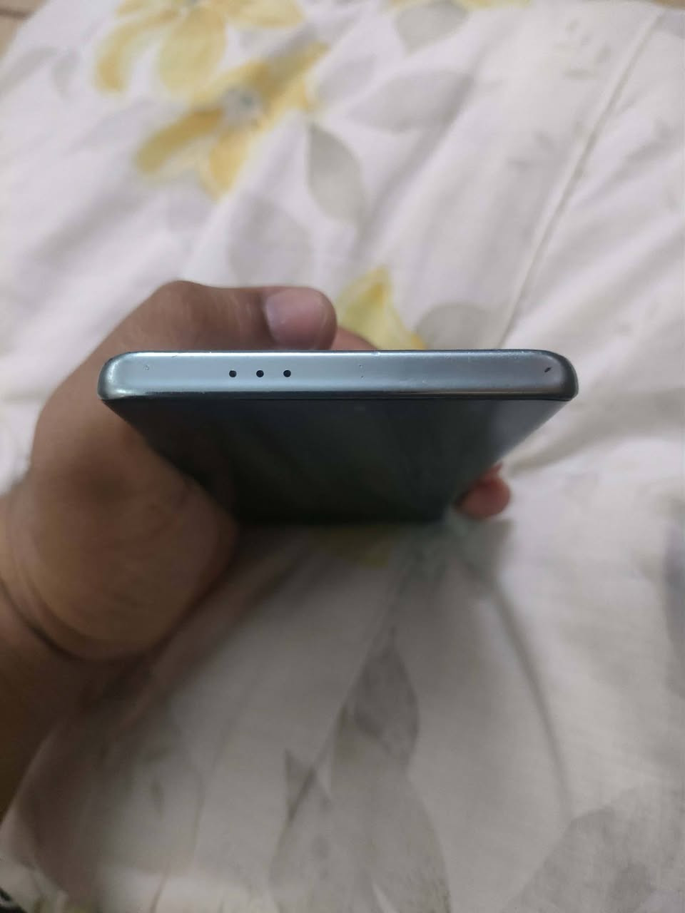 السلام عليكم ورحمة الله وبركاته 
انتباه.... انتباه.... انتباه HONOR X9C للبيع ذاكرة 256
رام 12+12 السعر (310) الف

 اخواااان جهاز بدون أغراض نظافة 95/100 ماواصل مصلح


**إذا كنت صاحب هذا الإعلان وتريد حذفه لأي سبب، رجاءا أرسل رسالة إلى الدعم الفني**