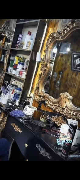 محل حلاقه للبيع جاهز تعال وشتغل
سبب البيع ضرف ومستعجل 💈
مكانه بغداد المعامل بستان سامي قرب محطة غالب الباوي
ميوزه ثنين ومرايات وفاترينه وكرسي غراض جدد قبل مده مرتب المحل حياطين خشب germn وسقف مغلف خشب ونقشه حلاقه اناره كامله جديده بنكات تعليق ٢ سبلت ٢ طن توسوت براد شاشا سخان قنفات ٢ منضومة نت ادوات الحلاقه مكائن ول ماجك اصلي ٢ وصفر و مكائن حتياط ٢ بخار وجهاز شفط محل كامل كبل اشتغل موقعه ححلو ومرتب 
📍 بغداد المعامل بستان سامي 📍
***********
