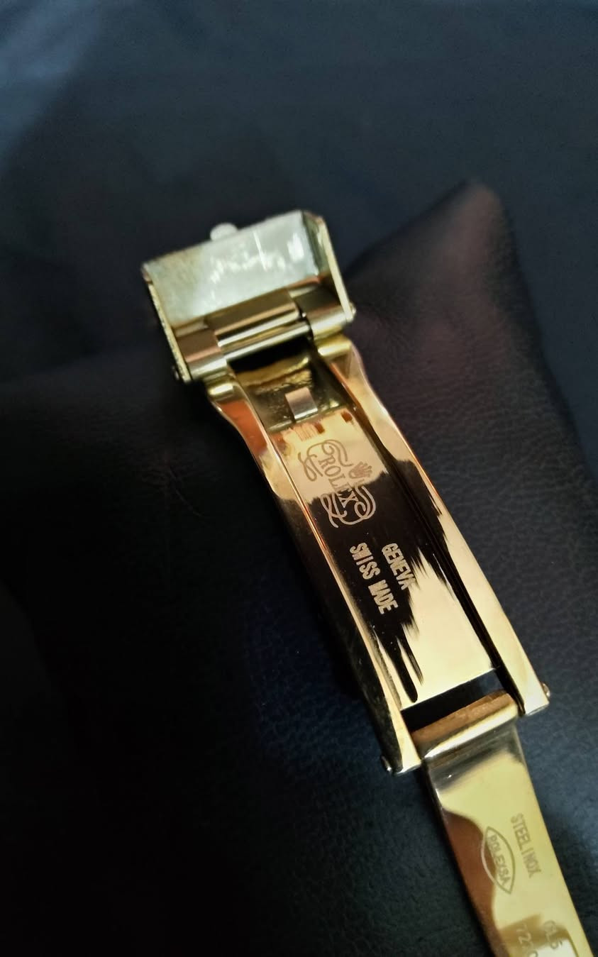 رولكس فاخره مينا دواره اوتماتيك مزاد وزاد الله من زاد


**إذا كنت صاحب هذا الإعلان وتريد حذفه لأي سبب، رجاءا أرسل رسالة إلى الدعم الفني**