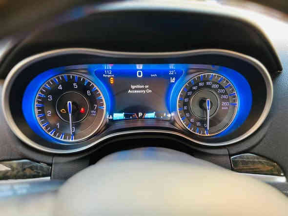 اوباما ٢.١٩  300S  فول الفول
1.بانوراما
2.خزن ميموري
3.كشنات جلد
4.كشنات كهرباء تدفئه
5.ماشيه 59Mالف
سيارة جديده بمعنى الكلمه
كلين تايتل مكفوله كفاله عامه من الصبغ والضربه
السعر 275$
*********** غير متواجد ع الفيس...
