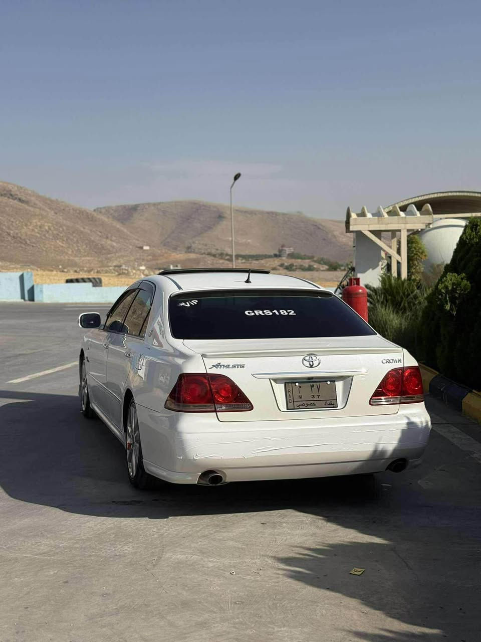 سەرەتا بە ناوی خوای گەورە 
شاهینە ساغە کوشن جڵد و هیتەر ٢٠٠٥ سڵاید ٣دووگمە ناوڕەش  دوو پارچەی ئەورووپی هەیە کالم کراوە بە سپۆرت چوار تایەی لۆک٩٠ مەجالێکی کەم 
*********** رانية, السليمانية
