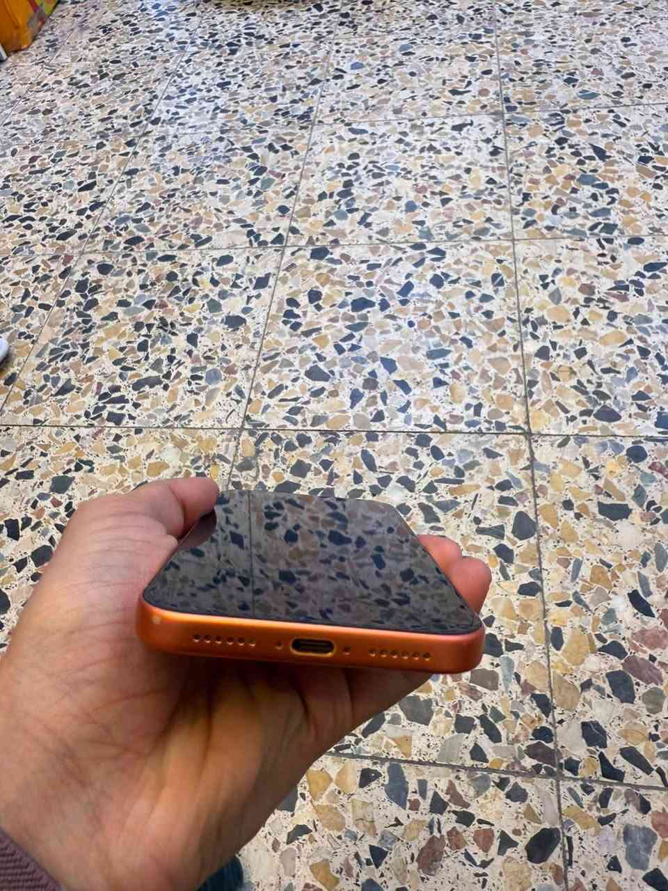 17 pro max 256 بطاريه 100 كامل غراض مشحون 134 عنواني بغداد العبيدي *********** بغداد, العراق

