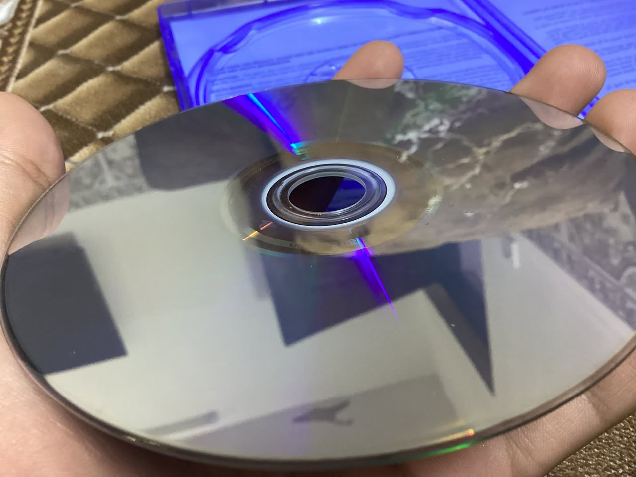 بيع سعر 25الف عربية تعليق عربي تتحدث إلى PS5 /مراوس مع جوست أوف شيما او فالهالا.  ملاحظة الي بالقرص انعكاس صورة المخدة القرص نضيف وشغال ١٠٠%


**إذا كنت صاحب هذا الإعلان وتريد حذفه لأي سبب، رجاءا أرسل رسالة إلى الدعم الفني**